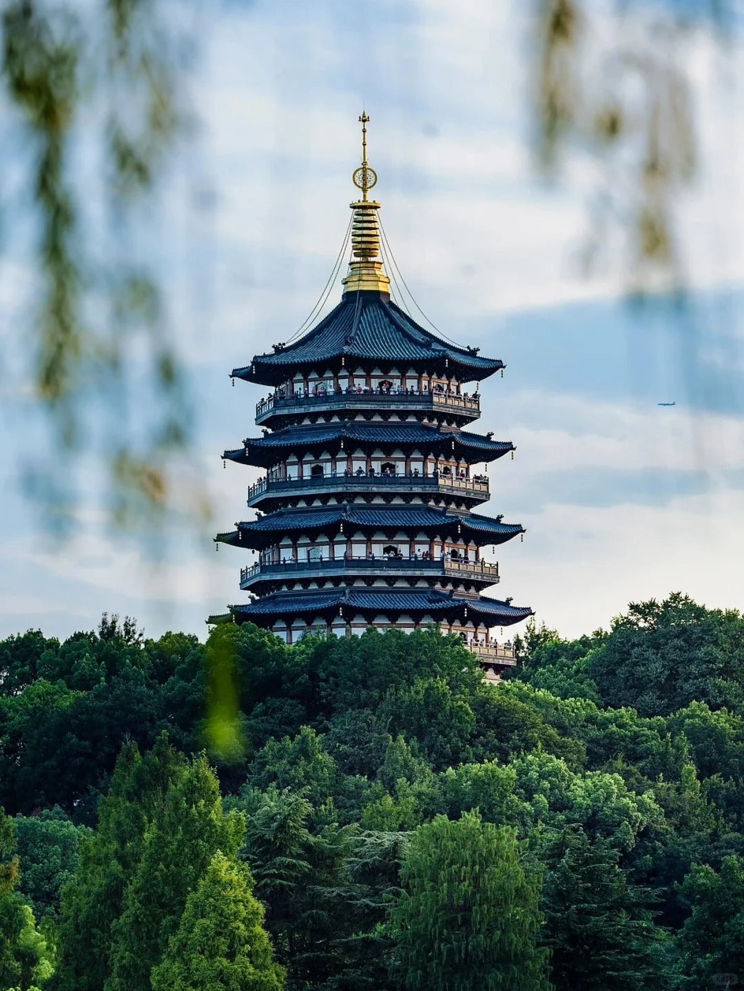 2 Days 1 Night – Hangzhou West Lake & Meijiawu Tea Village