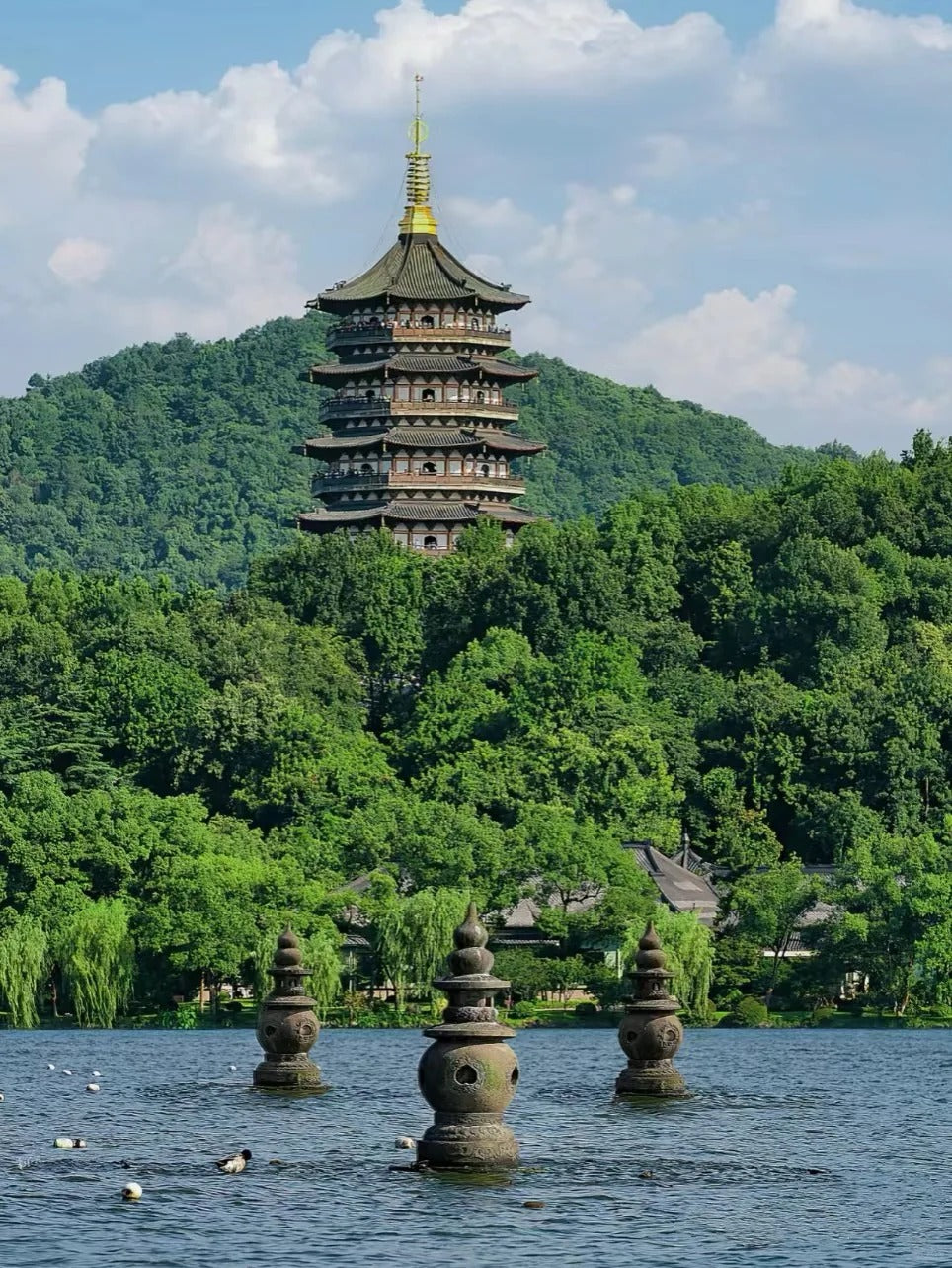 2 Days 1 Night – Hangzhou West Lake & Meijiawu Tea Village